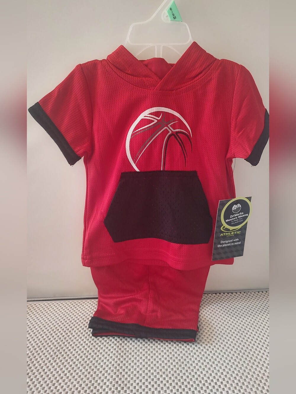 Boy 6-9 Months Top with Hood and Shorts Red/Black Basketball Baby NWT Athletic
